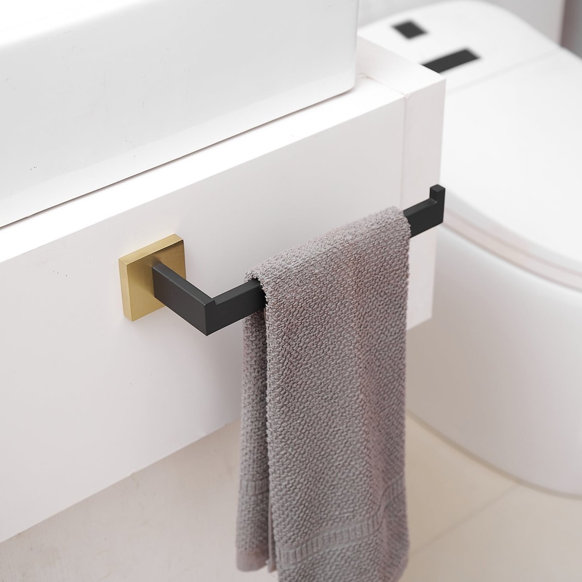 5 PCS Towel Bar Towel Hook Toilet Paper Holder Set Black Gold - buyfaucet.com