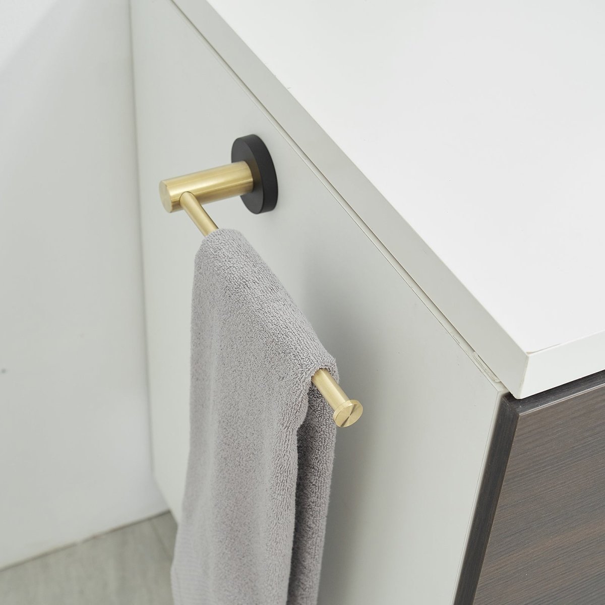 5PCS Towel Bar Toilet Paper Holder Towel Hook Set Black Gold - buyfaucet.com