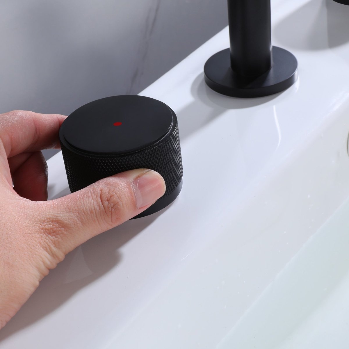 8 Inch 2-Handle Widespread 3 Holes Bathroom Sink Faucet Black - buyfaucet.com