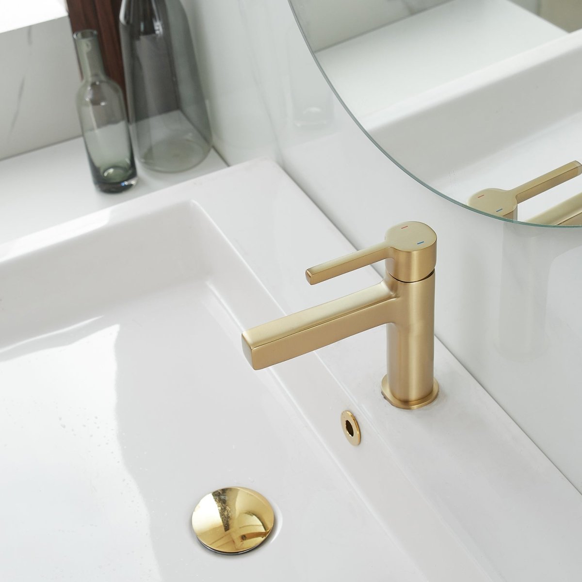Single Handle Bathroom Faucet Drip-Free Faucet Brushed Gold-1 - buyfaucet.com