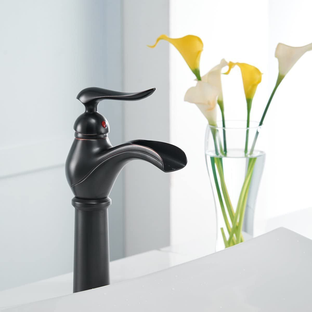 Single Hole 1-Handle Bathroom Faucet Oil Rubbed Bronze - buyfaucet.com