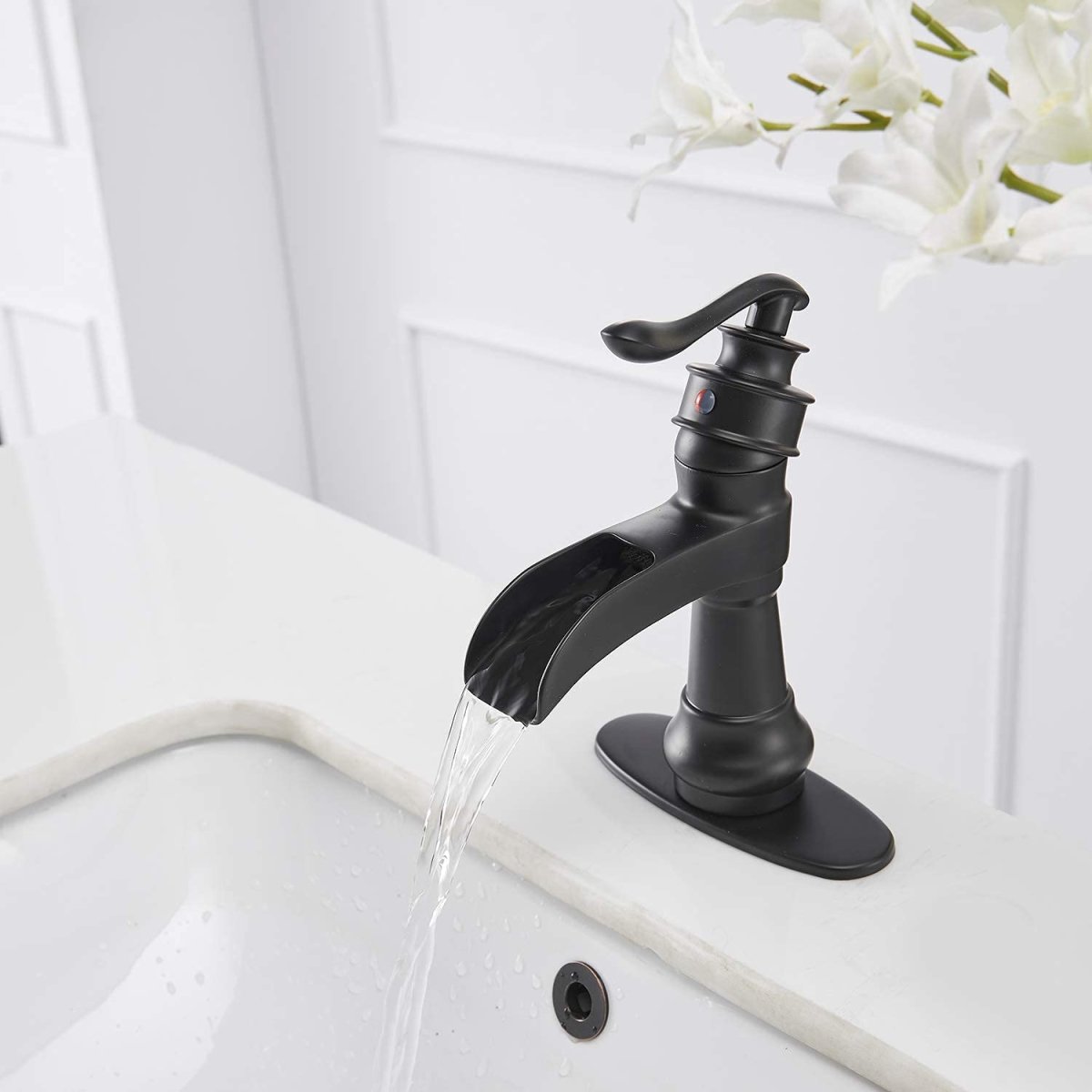 Single Hole Single-Handle Bathroom Faucet Black - buyfaucet.com