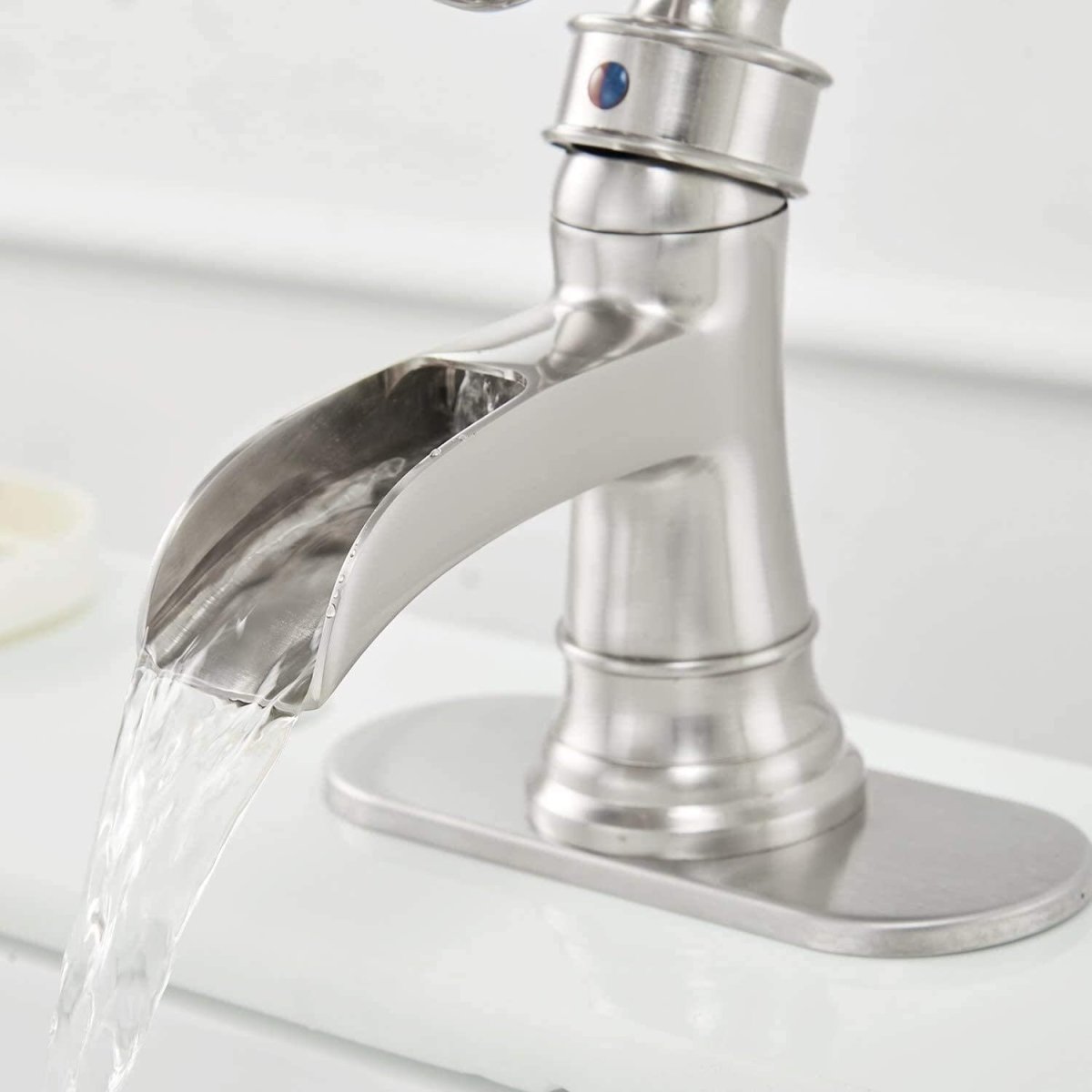 Single Hole Single-Handle Bathroom Faucet Brushed Nickel-1 - buyfaucet.com