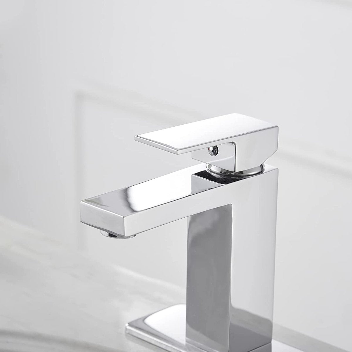 Single Hole Single-Handle Bathroom Faucet Polished Chrome - buyfaucet.com